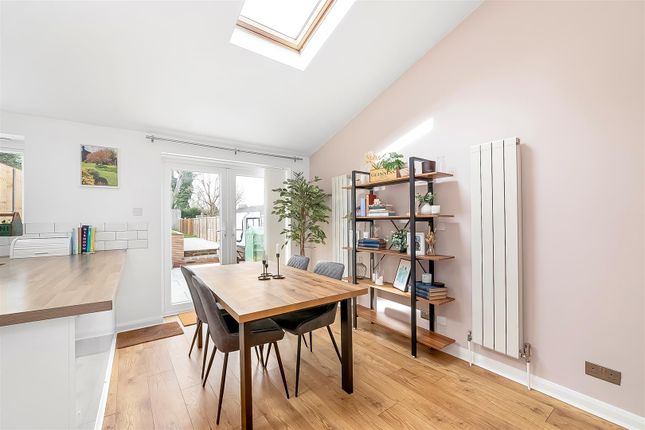 22, Roke Lodge Road, Kenley photo 4