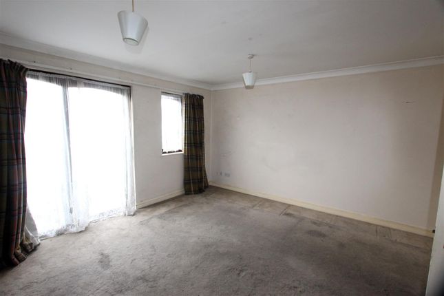 Studio for sale in Edward Court, Capstone Road, Chatham