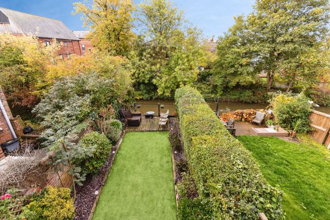 Garden Lane, Cheshire photo 4