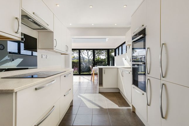 5 Raven Way, Ipswich photo 4