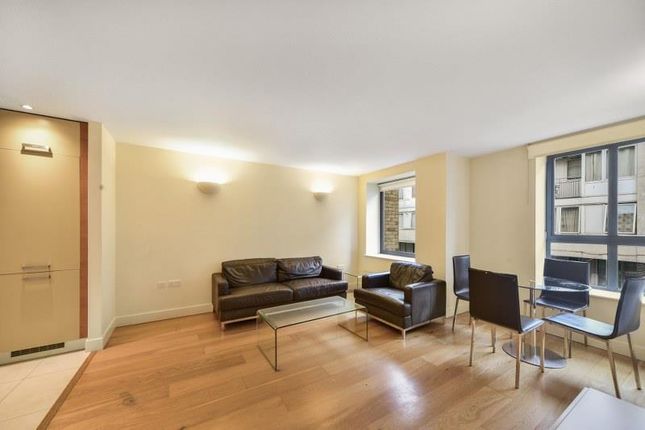Thumbnail Flat to rent in St. Williams Court, Gifford Street