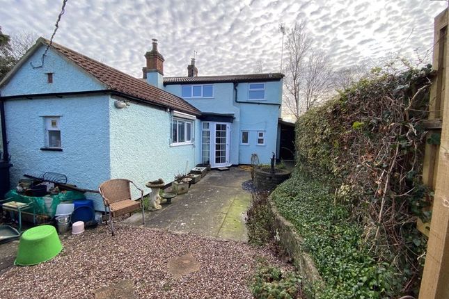 Cottage for sale in Gillingstool, Thornbury, Bristol
