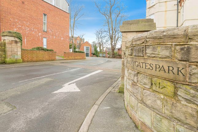 Thumbnail Flat for sale in Manygates Park, Wakefield