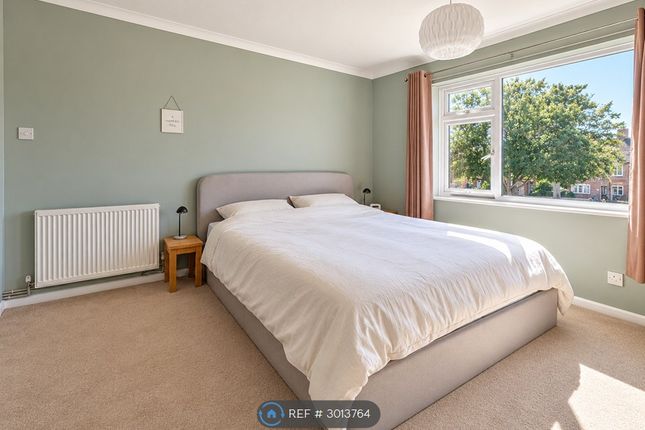 Mulberry Court, Goring Road GoringBySea, Worthing photo 2