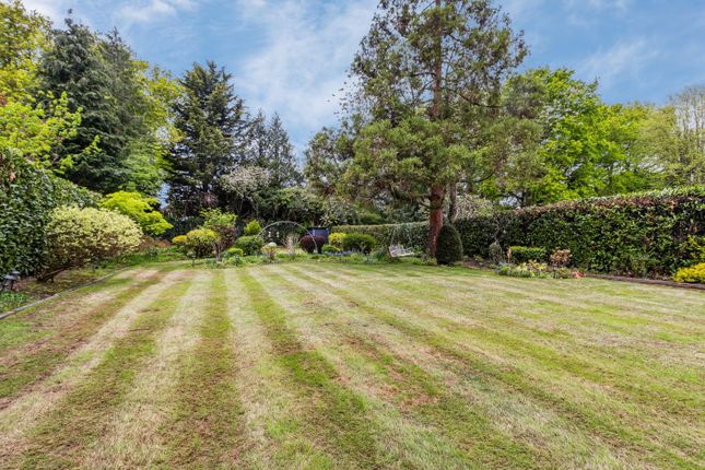 50, Wolsey Road, Northwood photo 2