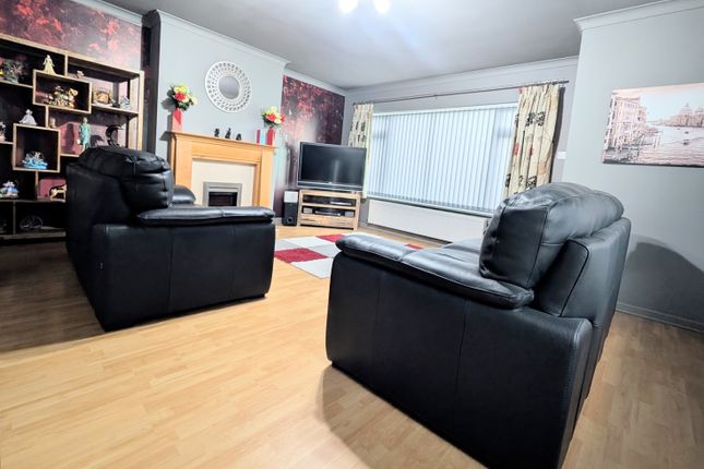 19, Dolithel, Tywyn photo 4