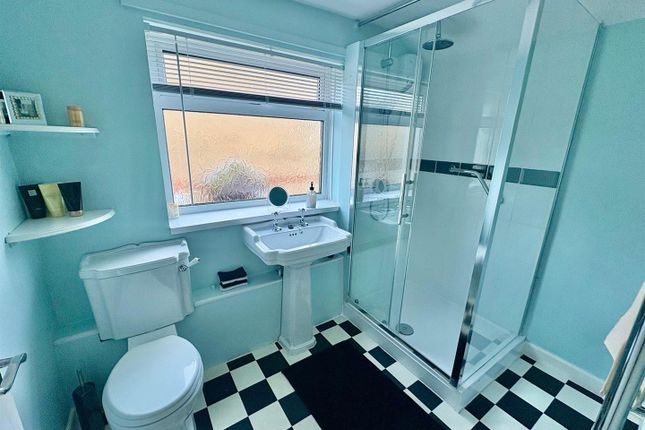 34, Eastgate, Peterborough photo 3