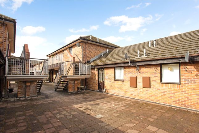 1 bed flat for sale in Linden Drive, Liss, Hampshire GU33