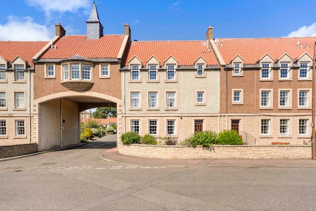 8B, Friarscroft, Dunbar, East Lothian photo 2