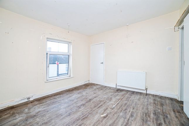 19, Nottingham Road, Alfreton photo 4