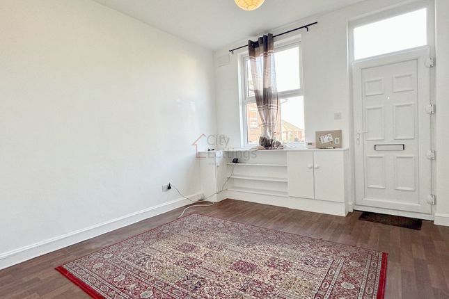 2, Victoria Terrace, Sneinton photo 3