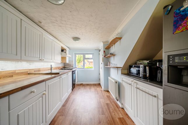 191, Ockford Ridge, Godalming photo 4