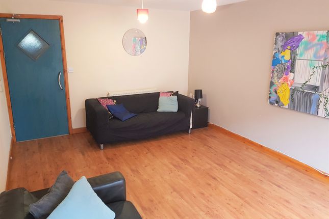 Room to rent in Russell Road, Nottingham