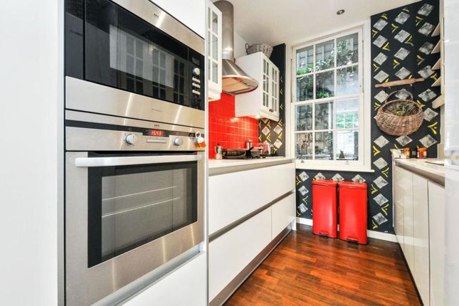 14 Islington Green, London photo 4