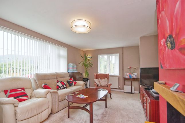 83, Periton Lane, Minehead photo 4