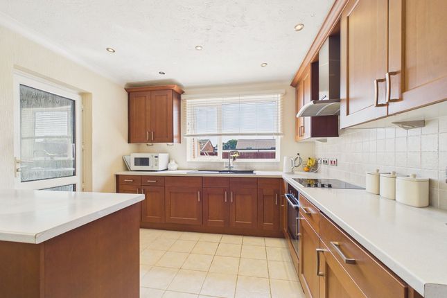 14 Greystoke Avenue, Newcastle Upon Tyne photo 3