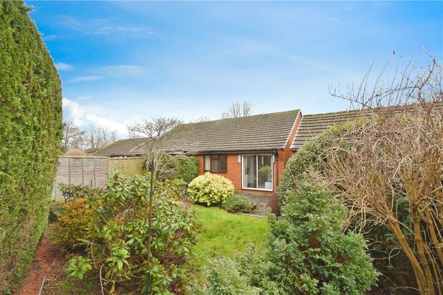 36, Greenwood Close, Hampshire photo 2