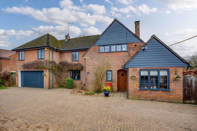 Thumbnail Detached house for sale in Missenden Road, Great Kingshill, High Wycombe