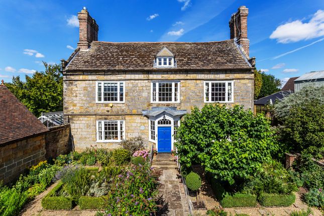 Thumbnail Detached house for sale in High Street, Cuckfield
