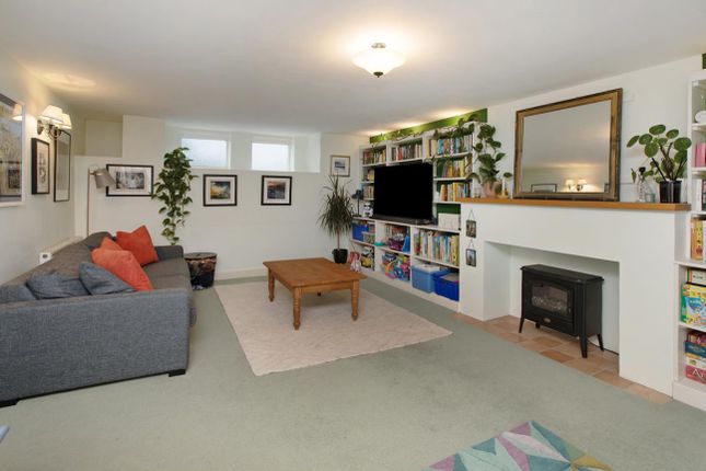 Western Cottage, Church Street, Kenton photo 3