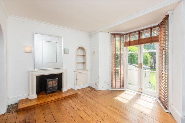 6B Belgrave Gardens, Walter Road, Swansea photo 4
