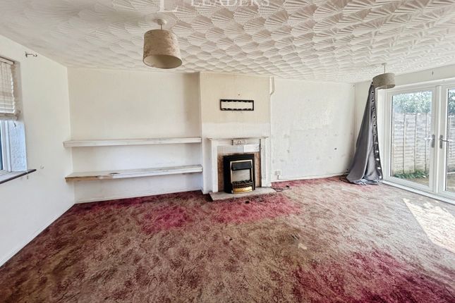 12, Smallcutts Avenue, West Sussex photo 2