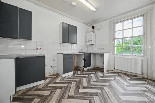 40 Flat 2, Russell Street, Reading photo 4