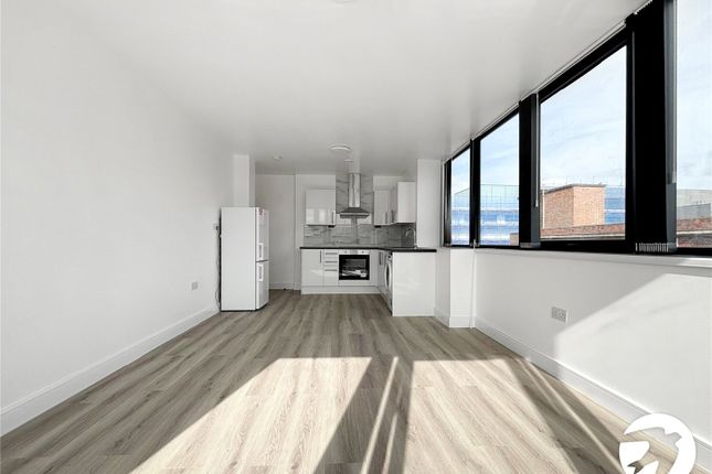 Flat 4, 1, Archery Road, London photo 4