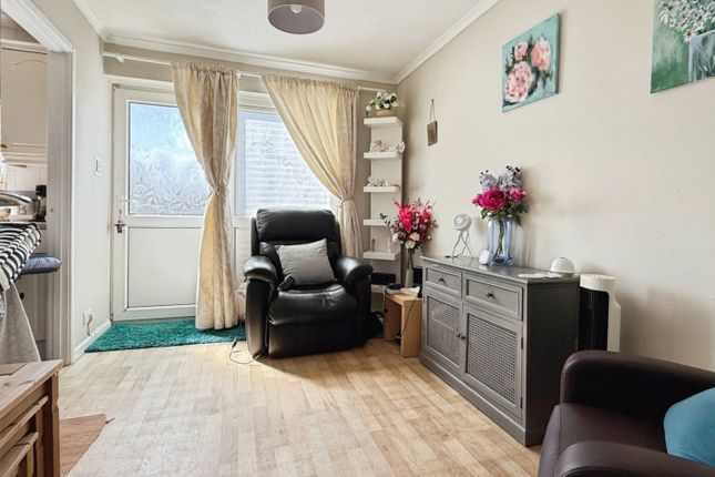 16, The Bridle, Stroud photo 4