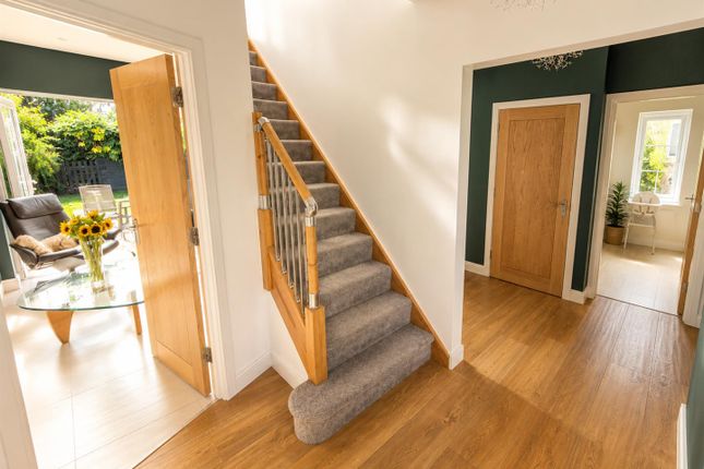 37, Charlcombe Rise, Portishead photo 3