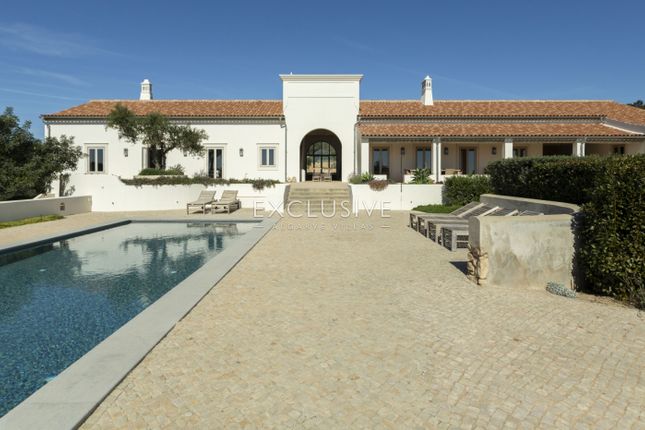 Villa for sale in Boliqueime, Loulé, Portugal