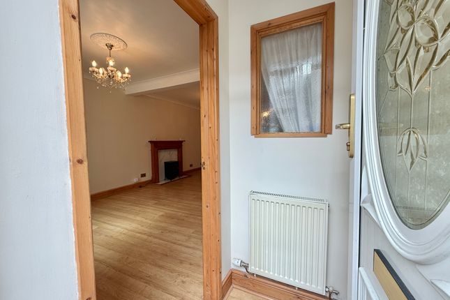 18, Hamilton Street, Pentrebach, Merthyr Tydfil photo 2