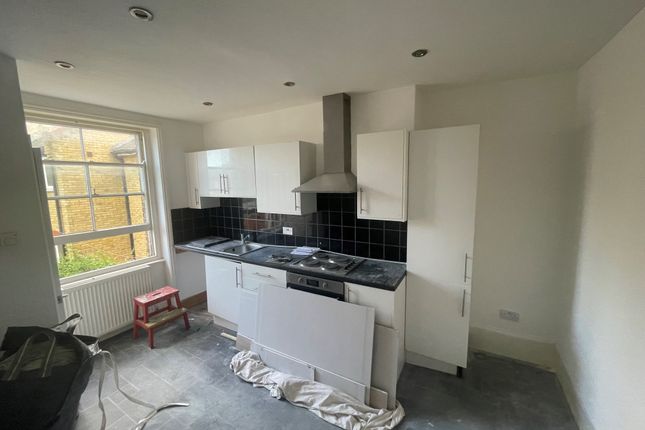 Flat 2, Margate photo 2