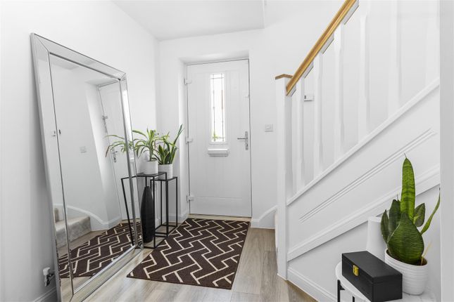 14, Campbell Drive, Eastbourne photo 4