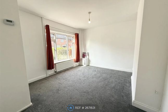 Henderson Grove, Stoke-On-Trent photo 3