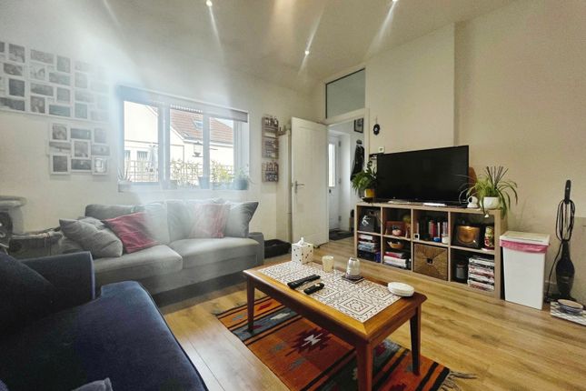 4, Valley Walk, Windsor And Maidenhead photo 3