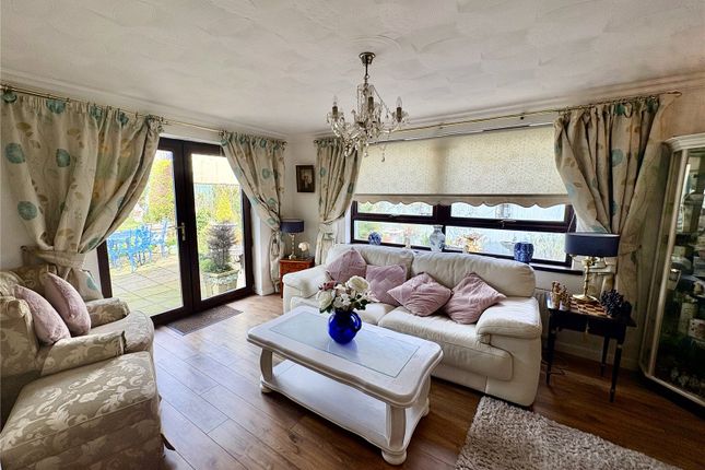 Cozy Nook, 27, Oakfield Drive, Pembrokeshire photo 5
