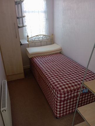 Mobile/park home to rent in Greenhill Drive, Gloucester