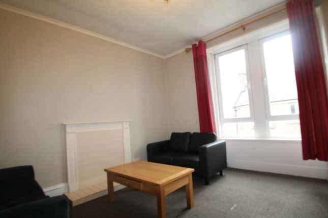 Flat to rent in Cunningham Street, Dundee