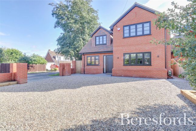 Thumbnail Detached house for sale in Chelmsford Road, Shenfield