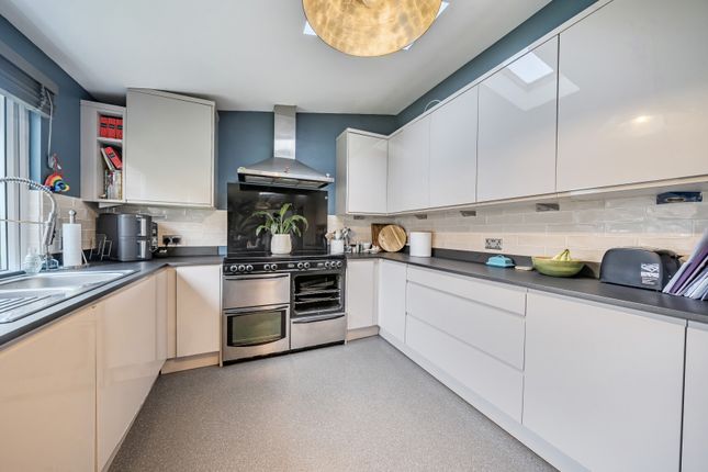 22, Osprey Drive, Gloucestershire photo 2