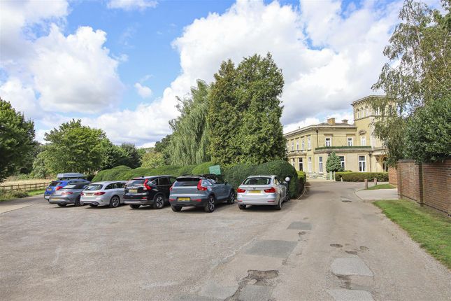 Flat for sale in Ware Park, Ware