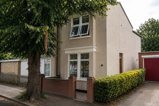 Colmore Road, Ponders End  photo 2