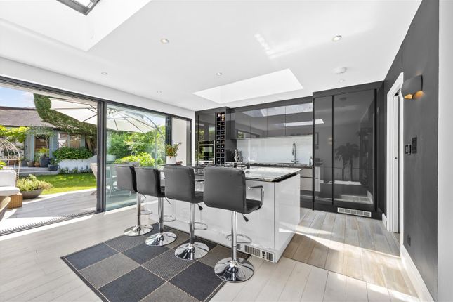 Thumbnail Property for sale in Cannon Hill Lane, Raynes Park