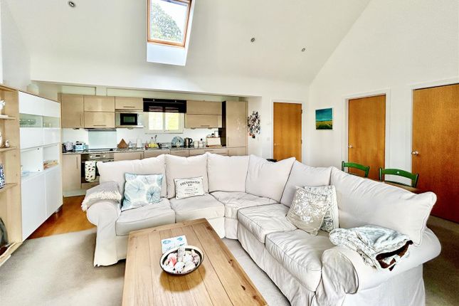 13 Monterey, Methleigh Bottoms, Porthleven photo 3