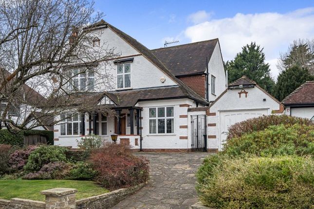 Thumbnail Detached house for sale in Manor Wood Road, Purley