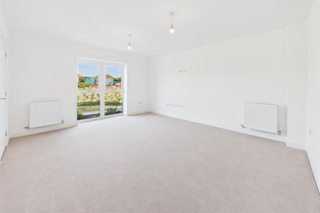 Painswick, Newland Homes, Gloucester photo 3