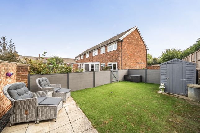 34, Meadway, Sevenoaks photo 2