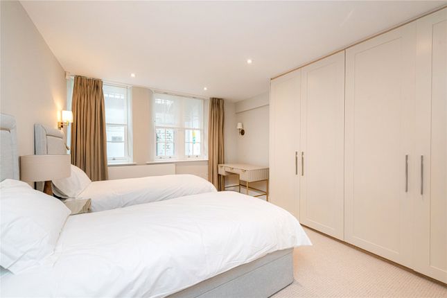 Flat to rent in Gnd/ Lwr Grnd, 6 Dunraven Street, Mayfair, London