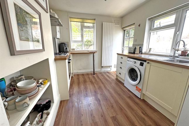 9a, Lucerne Road, Brighton photo 3